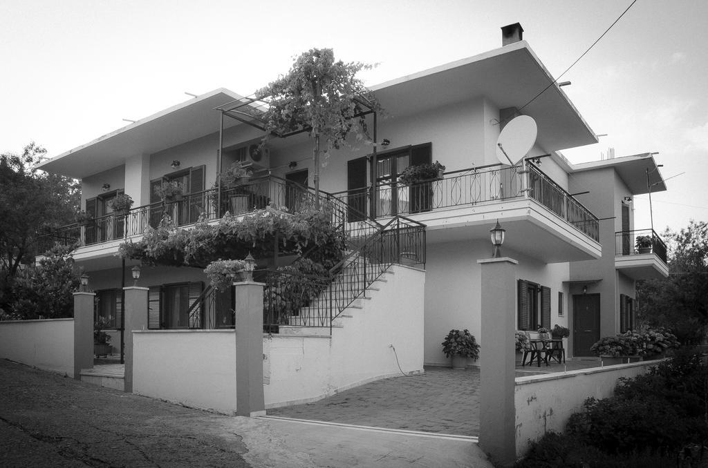 Nefeli Apartment Levidhion Exterior photo